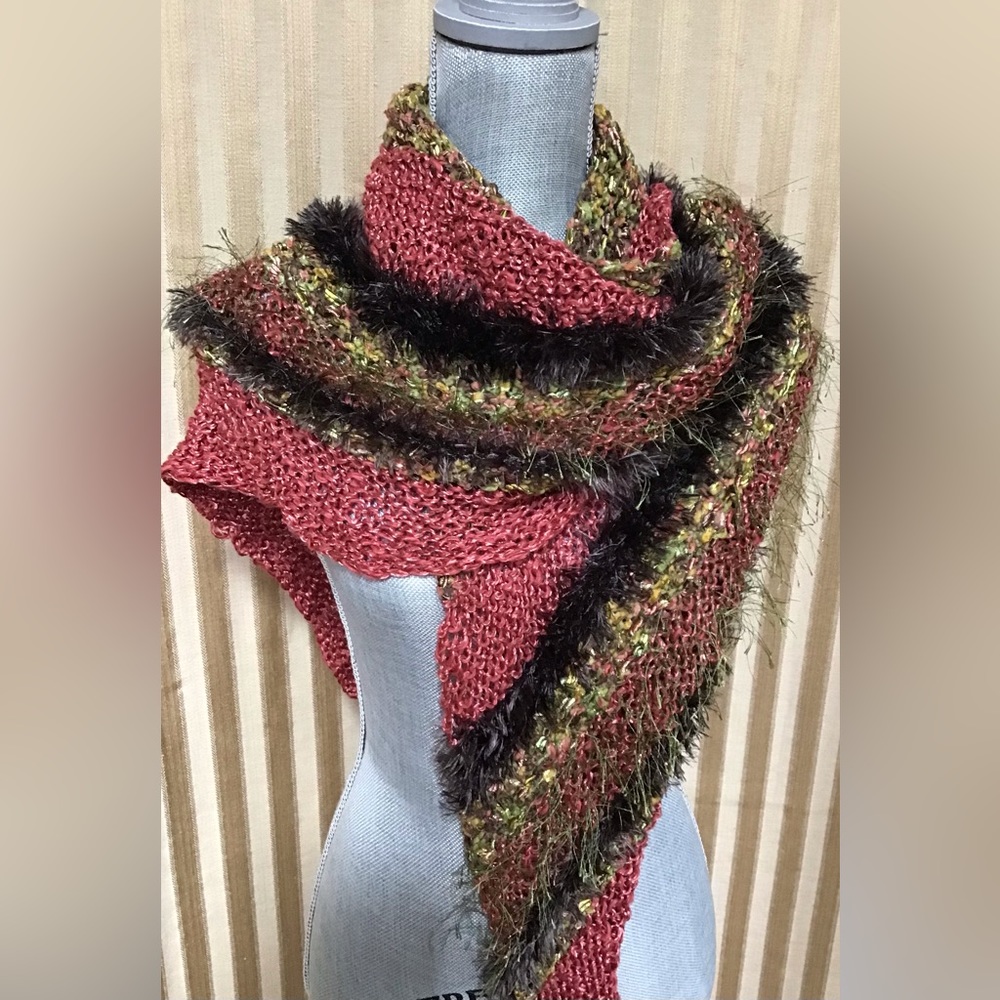 Hand Knit Mixed Yarn Triangular Shawl